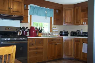 124 Walker St, North Adams, MA 01247 - Photo 17
