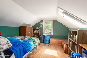 54 Charles St, Williamstown, MA 01267 - Photo 23
