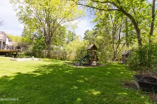 54 Charles St, Williamstown, MA 01267 - Photo 7