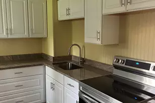 46 Summer St, Williamstown, MA 01267 - Photo 5
