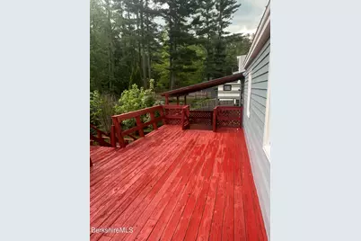46 Summer St, Williamstown, MA 01267 - Photo 17