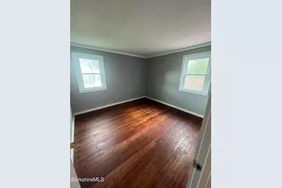 46 Summer St, Williamstown, MA 01267 - Photo 11