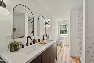 76 Kenilworth St, Pittsfield, MA 01201 - Photo 29