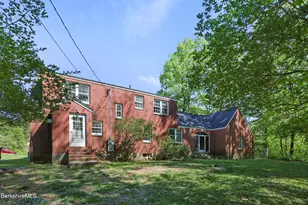 76 Kenilworth St, Pittsfield, MA 01201 - Photo 35