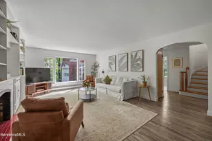 76 Kenilworth St, Pittsfield, MA 01201 - Photo 3