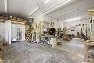 924 Henderson Rd, Williamstown, MA 01267 - Photo 35