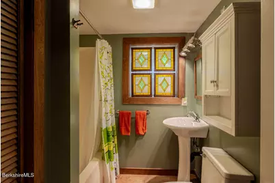 130 Elk Dr, Lee, MA 01238 - Photo 19