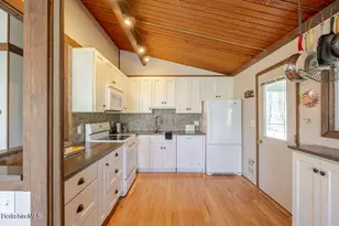 130 Elk Dr, Lee, MA 01238 - Photo 7