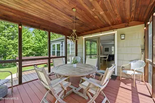 22 Goodrich St, Stockbridge, MA 01262 - Photo 11