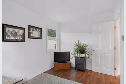 11 Wyantenuck St, Great Barrington, MA 01236 - Photo 21