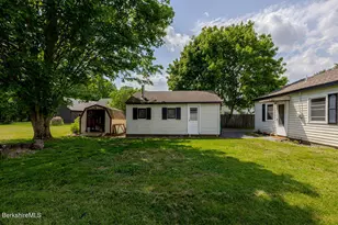 11 Wyantenuck St, Great Barrington, MA 01236 - Photo 19
