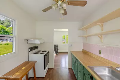 11 Wyantenuck St, Great Barrington, MA 01236 - Photo 5