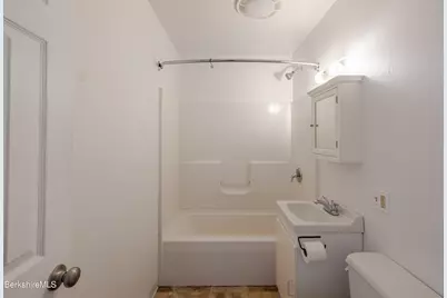 11 Wyantenuck St, Great Barrington, MA 01236 - Photo 11