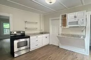15 Blackinton St, North Adams, MA 01247 - Photo 5