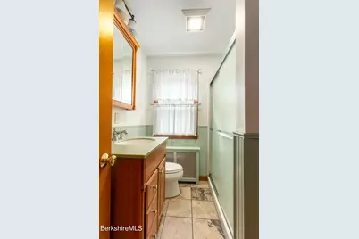 347 Maple St, Hinsdale, MA 01235 - Photo 13