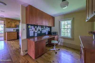7 Swamp Rd, West Stockbridge, MA 01266 - Photo 9
