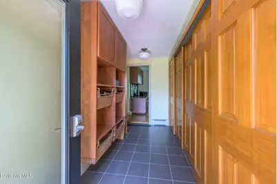 7 Swamp Rd, West Stockbridge, MA 01266 - Photo 5