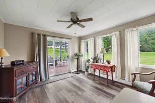 130 Franklin St, North Adams, MA 01247 - Photo 27