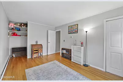130 Franklin St, North Adams, MA 01247 - Photo 41
