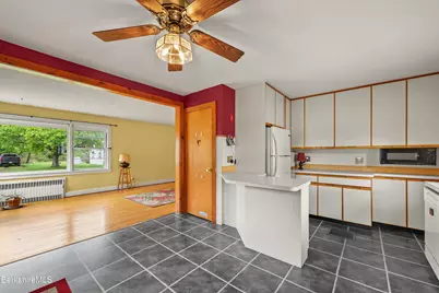 196 Phelps Ave, North Adams, MA 01247 - Photo 7