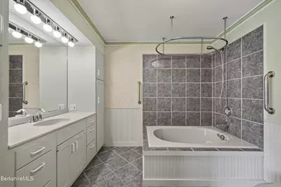196 Phelps Ave, North Adams, MA 01247 - Photo 23