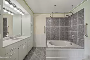 196 Phelps Ave, North Adams, MA 01247 - Photo 23