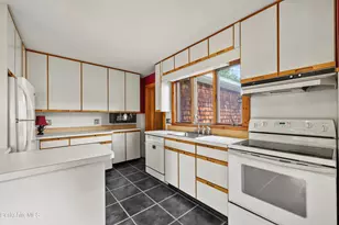 196 Phelps Ave, North Adams, MA 01247 - Photo 5