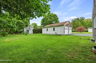 196 Phelps Ave, North Adams, MA 01247 - Photo 31