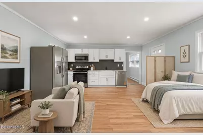 689 N Main St, Sheffield, MA 01257 - Photo 9