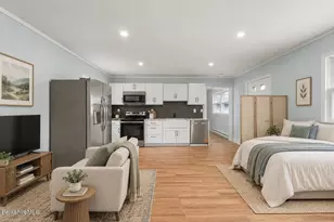 689 N Main St, Sheffield, MA 01257 - Photo 9