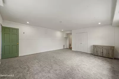 689 N Main St, Sheffield, MA 01257 - Photo 19