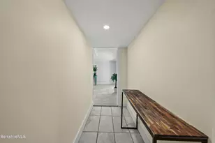 689 N Main St, Sheffield, MA 01257 - Photo 15