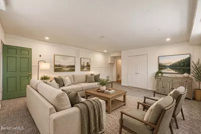 689 N Main St, Sheffield, MA 01257 - Photo 13
