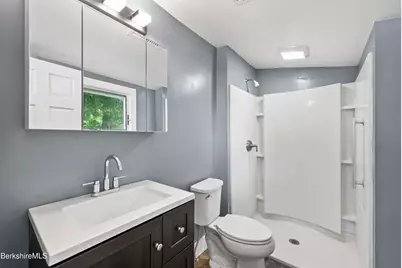 689 N Main St, Sheffield, MA 01257 - Photo 21