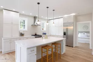 275 Division St, Great Barrington, MA 01230 - Photo 17