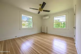 8 Oak St, Great Barrington, MA 01230 - Photo 27