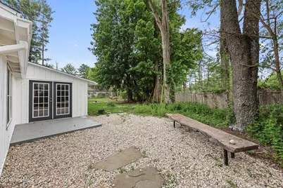 689 N Main St, Sheffield, MA 01257 - Photo 25