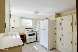 8 Heberts Cove, Monterey, MA 01245 - Photo 17