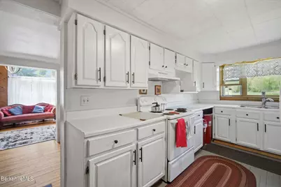 2010-2012 Clayton Mill River Rd, New Marlboro, MA 01259 - Photo 33