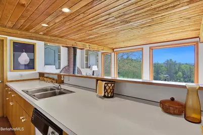 215 Old Stockbridge Rd, Lenox, MA 01240 - Photo 13