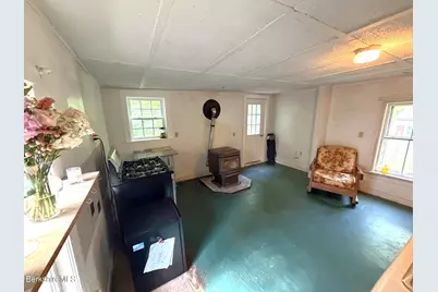 161 Main St, Hancock, MA 01237 - Photo 11