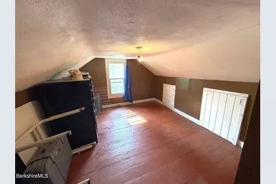 161 Main St, Hancock, MA 01237 - Photo 17