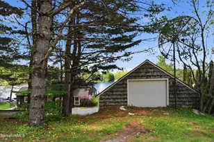221 Ashmere Rd, Hinsdale, MA 01235 - Photo 33