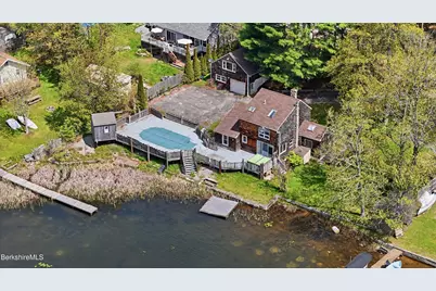 221 Ashmere Rd, Hinsdale, MA 01235 - Photo 31
