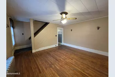 20 Crandall St, Adams, MA 01220 - Photo 5