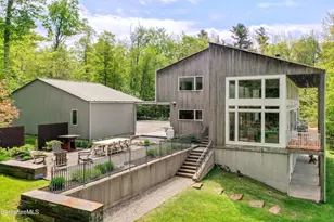 103 Longview Dr, Becket, MA 01223 - Photo 3