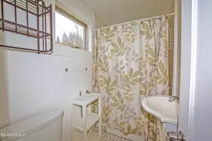 137 Housatonic St, Lenox, MA 01240 - Photo 9