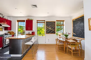 4 Edmunds St, Adams, MA 01220 - Photo 13