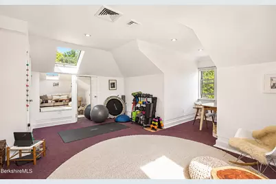 4 Edmunds St #M301, Adams, MA 01220 - Photo 25