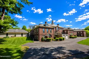4 Edmunds St, Adams, MA 01220 - Photo 31